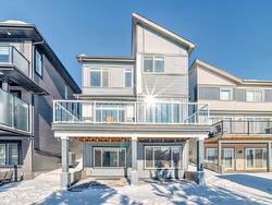 3346 PARKER Loop  Edmonton, AB T6W 4C2