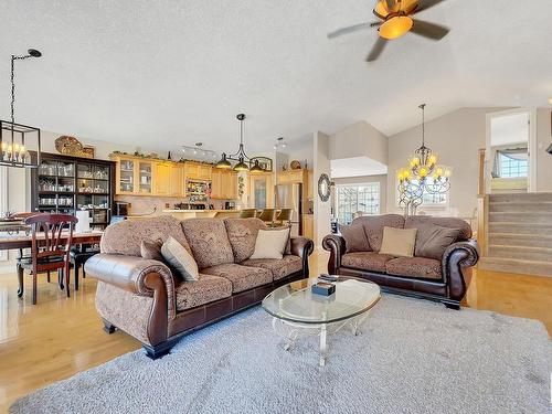 16127 76 Street, Edmonton, AB - Indoor Photo Showing Living Room