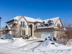 1062 TORY Road  Edmonton, AB T6R 3A5