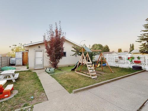 15004 88 Street, Edmonton, AB - Outdoor