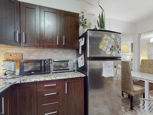 15004 88 Street, Edmonton, AB - Indoor Photo Showing Kitchen