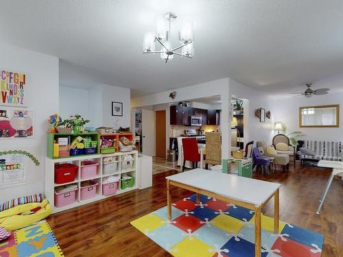 15004 88 Street, Edmonton, AB - Indoor