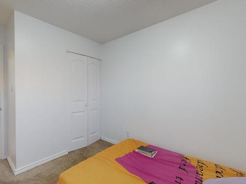 15004 88 Street, Edmonton, AB - Indoor Photo Showing Bedroom