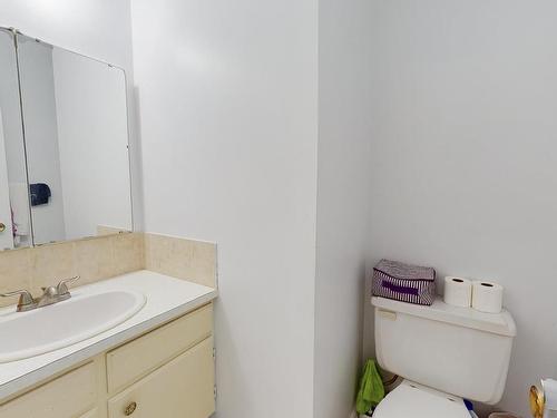 15004 88 Street, Edmonton, AB - Indoor Photo Showing Bathroom