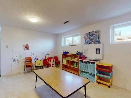 15004 88 Street, Edmonton, AB - Indoor