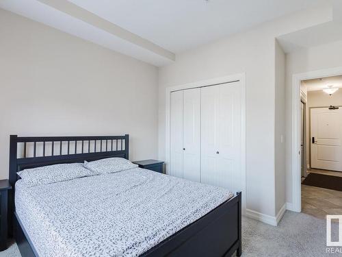 805 10142 111 Street, Edmonton, AB - Indoor Photo Showing Bedroom