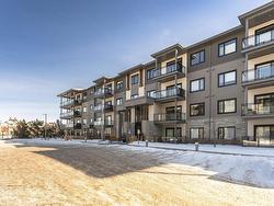 427 524 GRIESBACH Parade  Edmonton, AB T5E 6X2