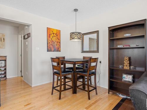 34 451 Hyndman Crescent, Edmonton, AB - Indoor Photo Showing Dining Room