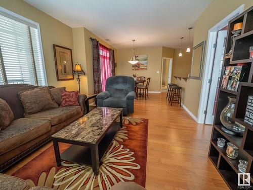 240 2503 Hanna Crescent, Edmonton, AB - Indoor Photo Showing Living Room