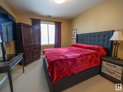 240 2503 Hanna Crescent, Edmonton, AB - Indoor Photo Showing Bedroom