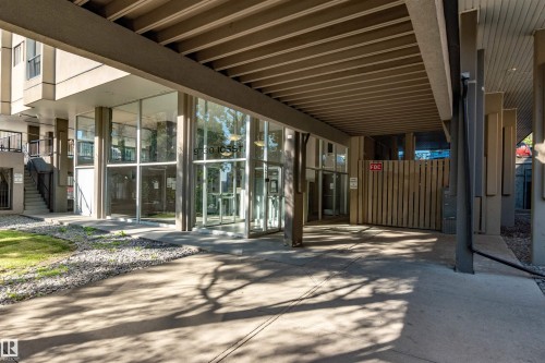 1109 9730 106 Street, Edmonton, AB - Outdoor