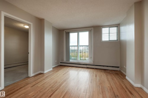 1109 9730 106 Street, Edmonton, AB - Indoor Photo Showing Other Room