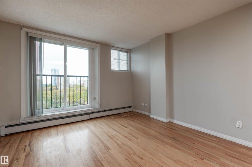 1109 9730 106 Street, Edmonton, AB - Indoor Photo Showing Other Room