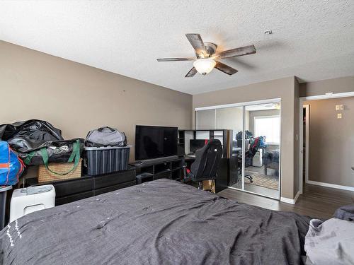 110 592 Hooke Road, Edmonton, AB - Indoor