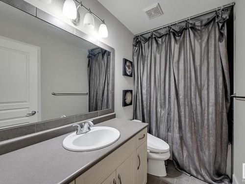 3007 Macneil Way, Edmonton, AB - Indoor Photo Showing Bathroom