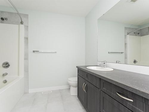 1435 167 Street, Edmonton, AB - Indoor Photo Showing Bathroom