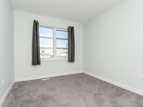 1435 167 Street, Edmonton, AB - Indoor Photo Showing Other Room