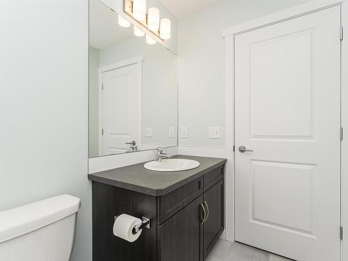 1435 167 Street, Edmonton, AB - Indoor Photo Showing Bathroom