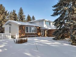 103 BRANDER Drive  Edmonton, AB T6H 4X5