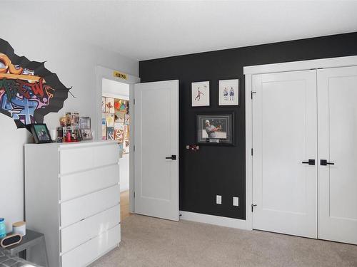 17531 53 Avenue, Edmonton, AB - Indoor Photo Showing Other Room