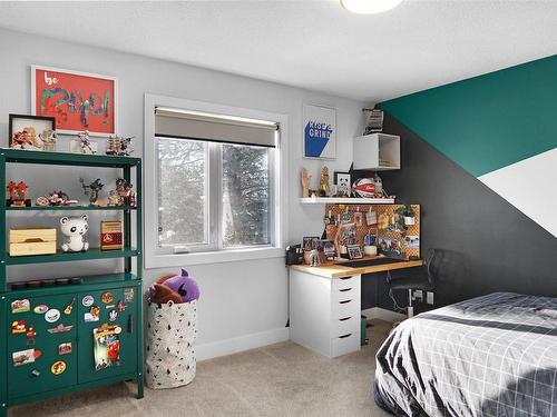 17531 53 Avenue, Edmonton, AB - Indoor Photo Showing Bedroom