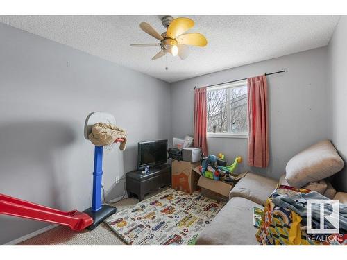 7931 7 Avenue, Edmonton, AB - Indoor