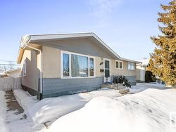 8312 159 Street  Edmonton, AB T5R 2E7