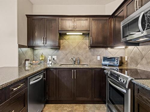 3205 7347 South Terwillegar Drive, Edmonton, AB - Indoor Photo Showing Kitchen With Upgraded Kitchen