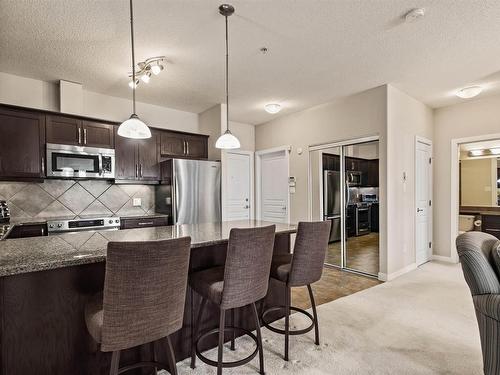 3205 7347 South Terwillegar Drive, Edmonton, AB - Indoor Photo Showing Kitchen With Upgraded Kitchen