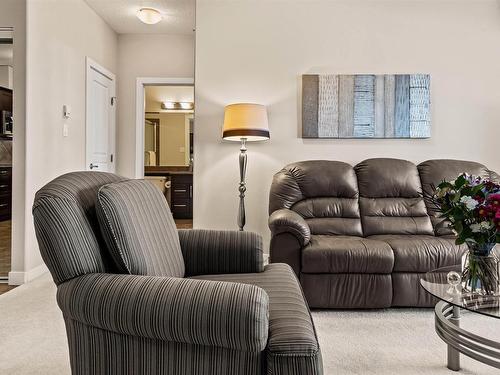 3205 7347 South Terwillegar Drive, Edmonton, AB - Indoor Photo Showing Living Room