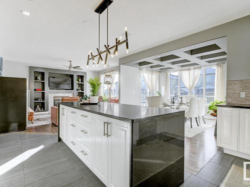 16516 131 Street, Edmonton, AB - Indoor Photo Showing Kitchen