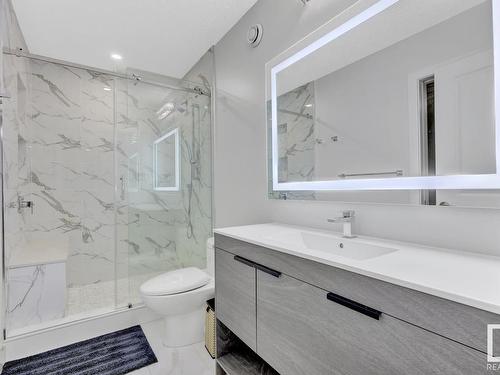 16516 131 Street, Edmonton, AB - Indoor Photo Showing Bathroom