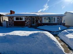 7207 140 Avenue  Edmonton, AB T5C 2M6