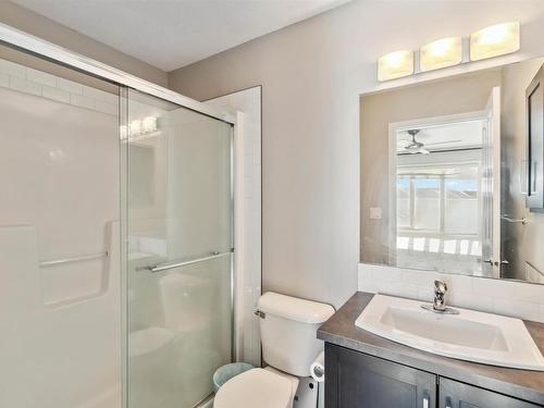 4 320 Secord Boulevard, Edmonton, AB - Indoor Photo Showing Bathroom