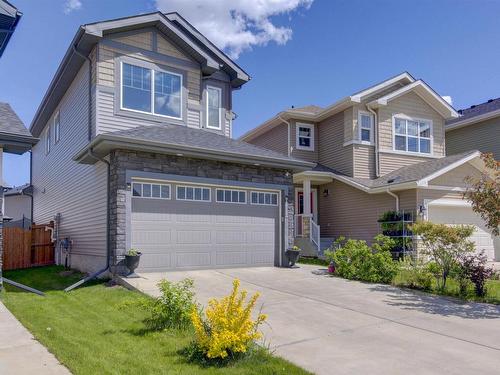 8452 Cushing Court, Edmonton, AB - Outdoor With Facade