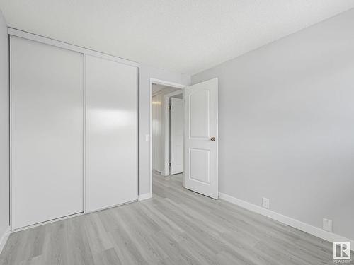 18154 93 Avenue, Edmonton, AB - Indoor Photo Showing Other Room