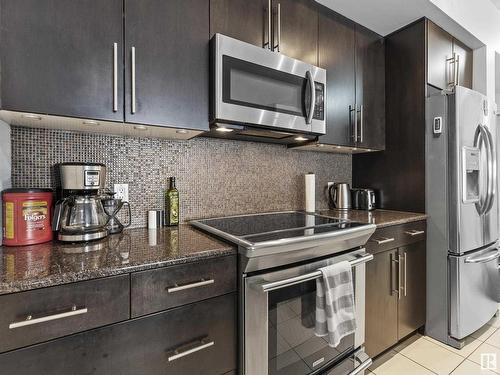 109 11203 103A Avenue, Edmonton, AB - Indoor Photo Showing Kitchen