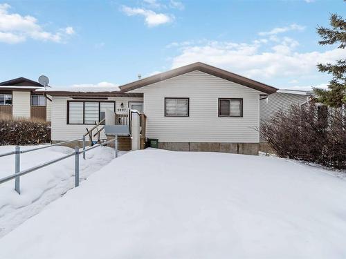 5807 11 Ave, Edmonton, AB - Outdoor