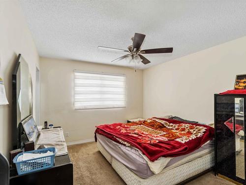 5807 11 Ave, Edmonton, AB - Indoor Photo Showing Bedroom