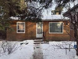 9235 150 Street  Edmonton, AB T5R 1G4