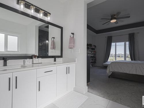 880 Ebbers Crescent, Edmonton, AB - Indoor Photo Showing Bathroom