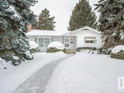 5416 142 Street  Edmonton, AB T6H 4B8