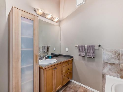 334 10407 122 Street, Edmonton, AB - Indoor Photo Showing Bathroom