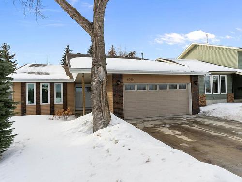 630 Henderson Street, Edmonton, AB - Outdoor With Facade