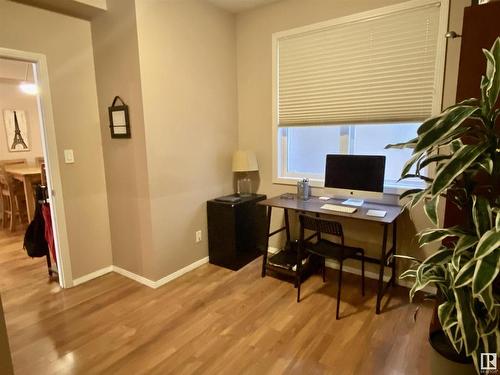 109 9804 101 Street, Edmonton, AB - Indoor Photo Showing Office