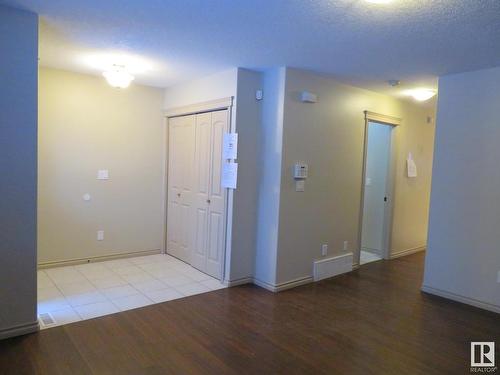 10338 161 Street, Edmonton, AB - Indoor Photo Showing Other Room