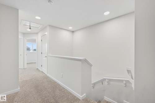 702 Southfork Drive, Leduc, AB - Indoor Photo Showing Other Room