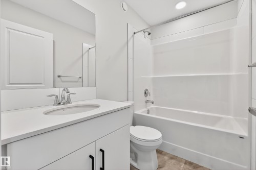 702 Southfork Drive, Leduc, AB - Indoor Photo Showing Bathroom