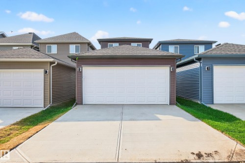 702 Southfork Drive, Leduc, AB - Outdoor