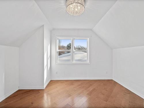 14822 104 Avenue, Edmonton, AB - Indoor Photo Showing Other Room